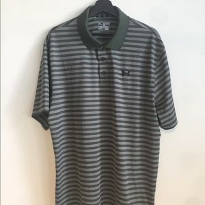Forest green under armor shirt